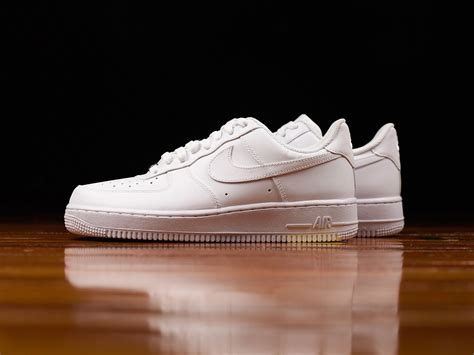 Nike Air Force 1 wallpaper desktop